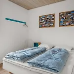 Elmo - 300m From The Sea By Interhome Casa de Férias